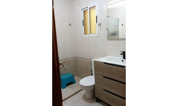 Reventa - Town House -
Torrevieja - Torretas