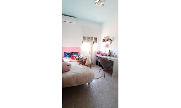 Reventa - Town House -
Torrevieja - Torretas