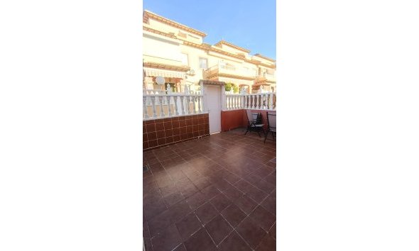 Reventa - Town House -
Torrevieja - Torretas