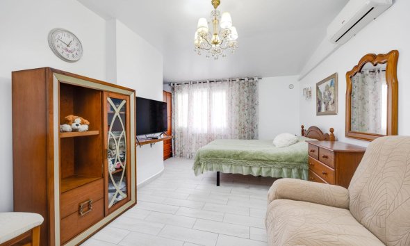 Revente - Town House -
Torrevieja - Calas Blanca