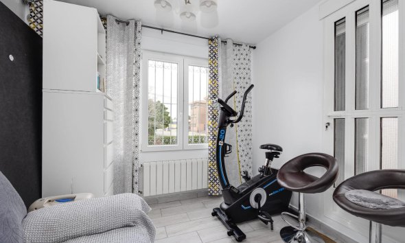 Revente - Town House -
Torrevieja - Calas Blanca