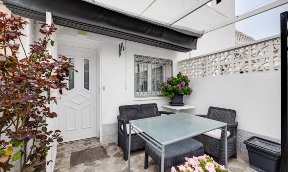 Revente - Town House -
Torrevieja - Calas Blanca