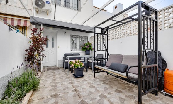 Revente - Town House -
Torrevieja - Calas Blanca