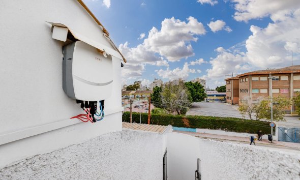 Revente - Town House -
Torrevieja - Calas Blanca