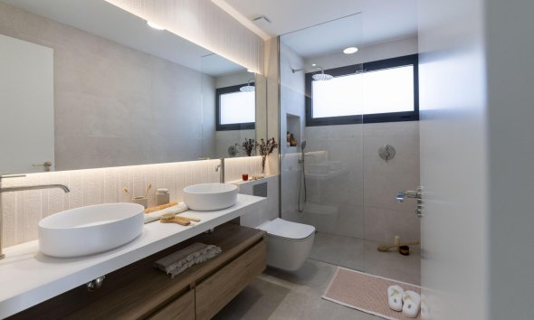 Obra nueva - Villa -
Banos y Mendigo - Altaona Golf