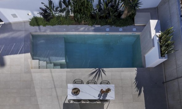 Obra nueva - Villa -
Banos y Mendigo - Altaona Golf