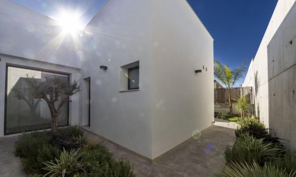 Obra nueva - Villa -
Banos y Mendigo - Altaona Golf