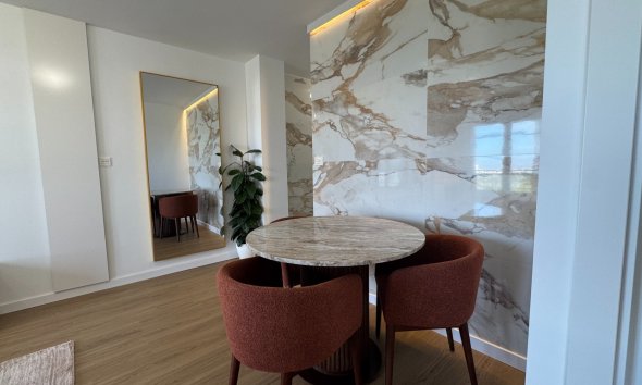 Resale - Apartment -
Torrevieja - Costa Blanca