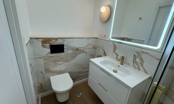 Resale - Apartment -
Torrevieja - Costa Blanca