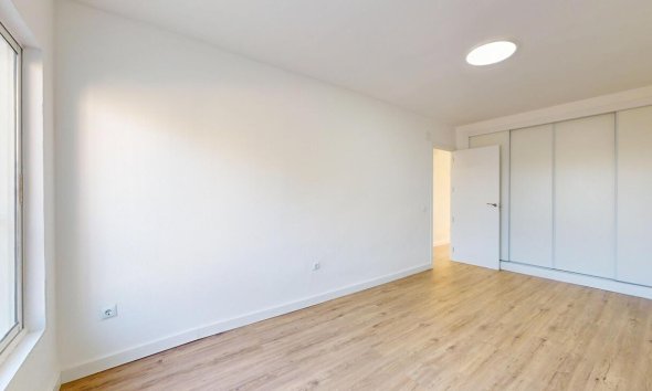 Resale - Bungalow -
Villamartin - Costa Blanca