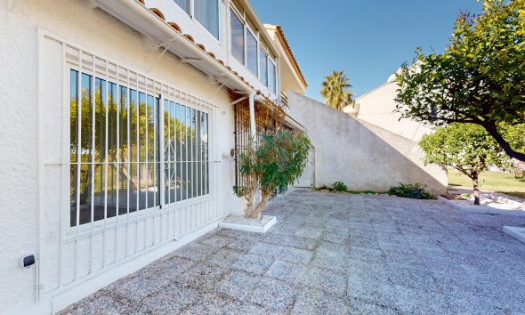 Reventa - Bungalow -
Villamartin - Costa Blanca
