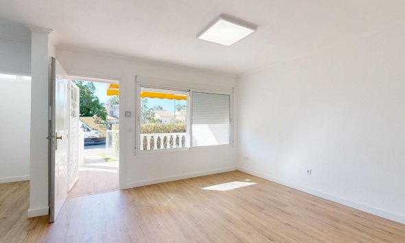 Reventa - Apartment -
Orihuela Costa - Costa Blanca