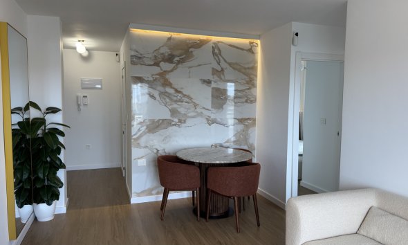 Reventa - Ático -
Punta Prima - Costa Blanca