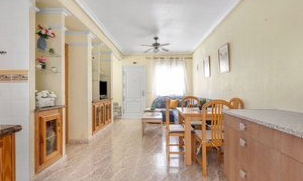 Revente - Semi Detached -
Orihuela Costa