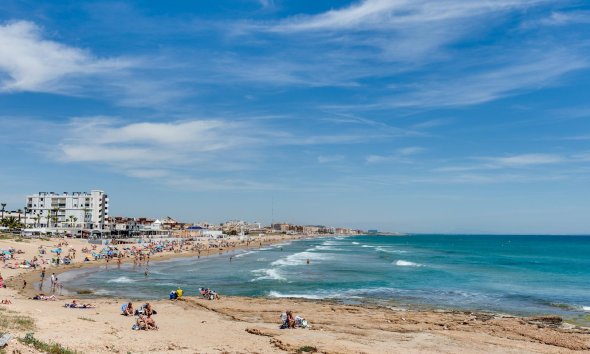 Resale - Apartment -
Torrevieja - Costa Blanca