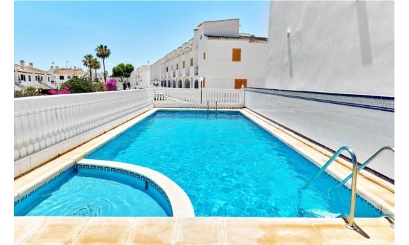 Revente - Town House -
Orihuela Costa - Costa Blanca