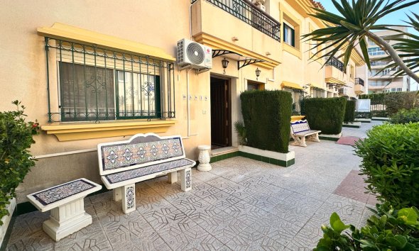 Revente - Town House -
Orihuela Costa - Costa Blanca