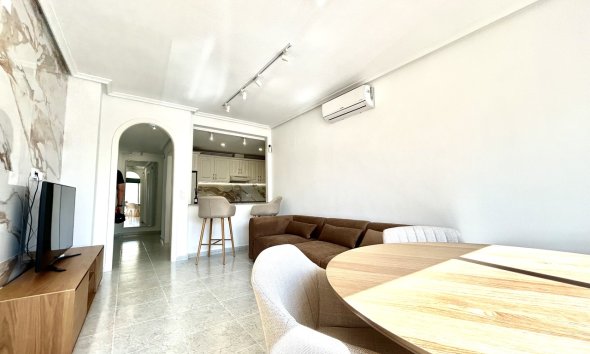 Resale - Apartment -
Campoamor - Costa Blanca