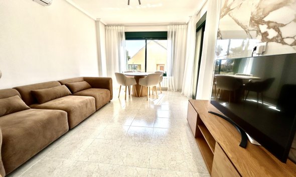 Resale - Apartment -
Campoamor - Costa Blanca