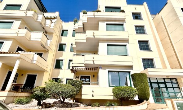 Resale - Apartment -
Campoamor - Costa Blanca