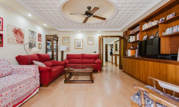 Revente - Apartment -
Torrevieja - Costa Blanca