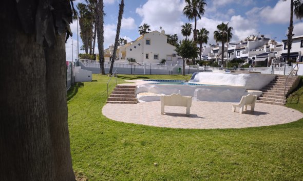 Resale - Bungalow -
Villamartin - Costa Blanca