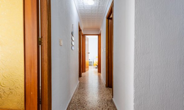 Revente - Apartment -
Torrevieja - Costa Blanca