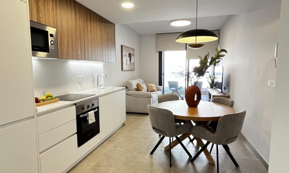 Resale - Apartment -
Torrevieja - Playa del Cura