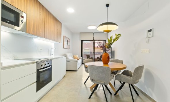 Resale - Apartment -
Torrevieja - Playa del Cura