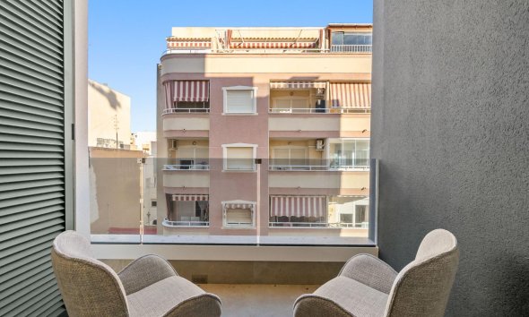 Resale - Apartment -
Torrevieja - Playa del Cura