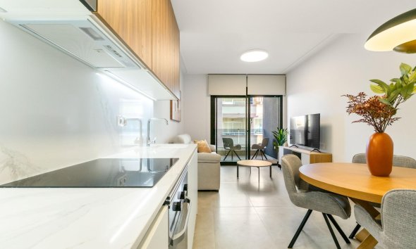 Resale - Apartment -
Torrevieja - Playa del Cura
