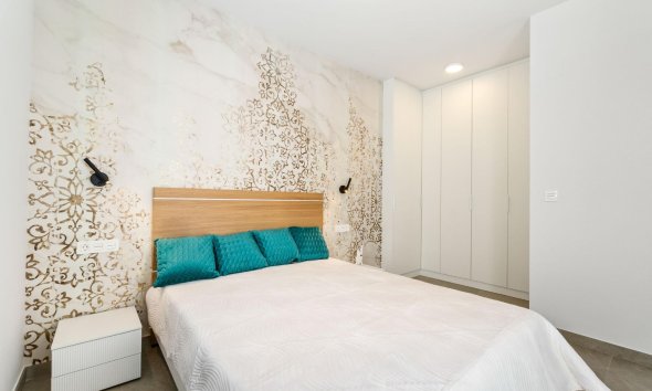 Resale - Apartment -
Torrevieja - Playa del Cura