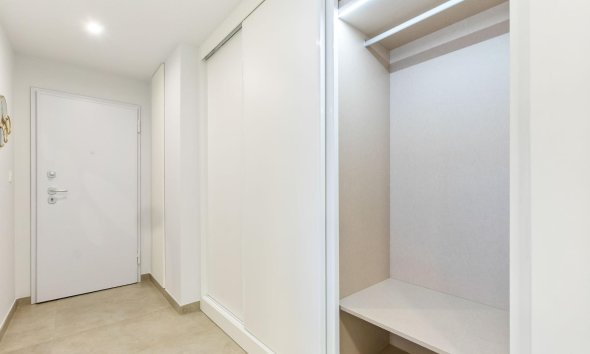 Resale - Apartment -
Torrevieja - Playa del Cura