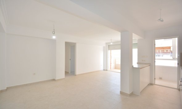 Resale - Apartment -
Torrevieja - Costa Blanca