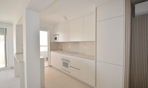 Resale - Apartment -
Torrevieja - Costa Blanca