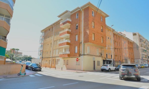 Resale - Apartment -
Torrevieja - Costa Blanca