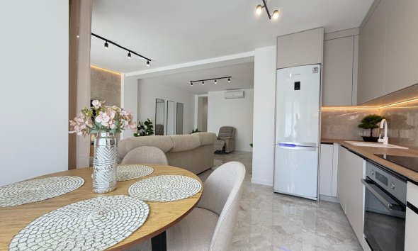 Resale - Penthouse -
Torrevieja - Estacion De Autobuses