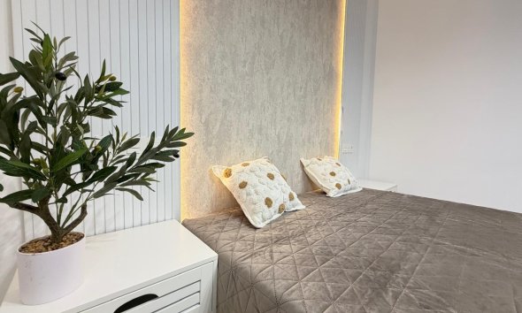 Resale - Penthouse -
Torrevieja - Estacion De Autobuses