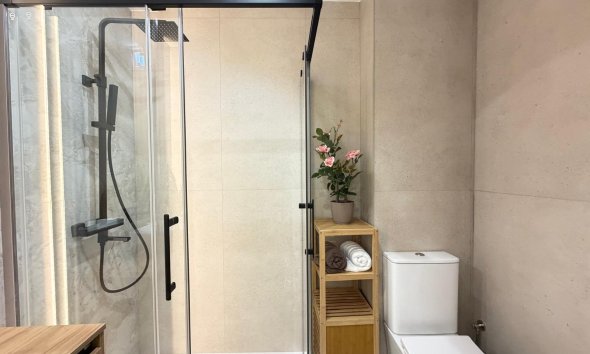 Resale - Penthouse -
Torrevieja - Estacion De Autobuses