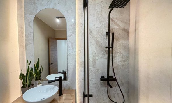 Resale - Penthouse -
Torrevieja - Estacion De Autobuses