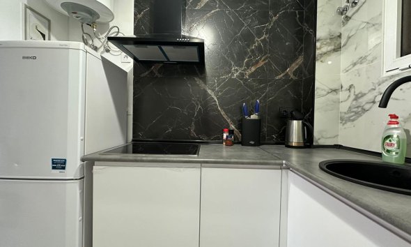 Resale - Apartment -
Torrevieja