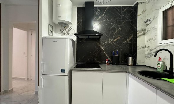 Resale - Apartment -
Torrevieja