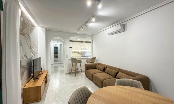Reventa - Apartment -
Orihuela Costa - Costa Blanca