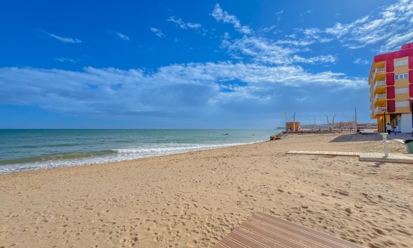 Resale - Apartment -
Torrevieja - La Mata Pueblo
