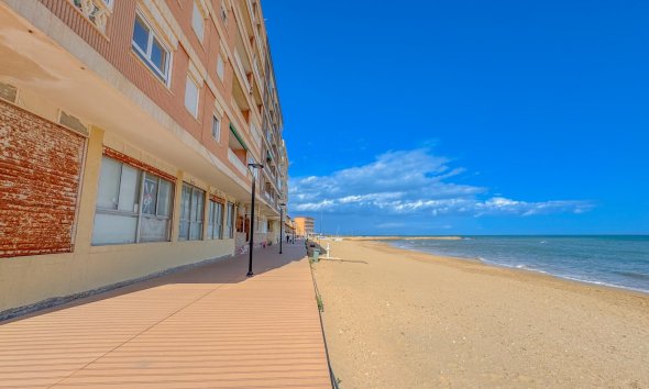 Resale - Apartment -
Torrevieja - La Mata Pueblo