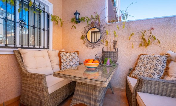 Resale - Town House -
Orihuela Costa - La Regia