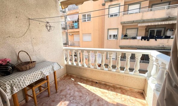 Resale - Apartment -
Torrevieja - Playa del Cura
