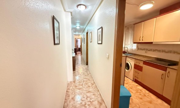 Resale - Apartment -
Torrevieja - Playa del Cura