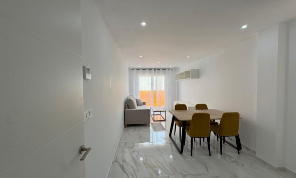 Reventa - Apartment -
Torrevieja