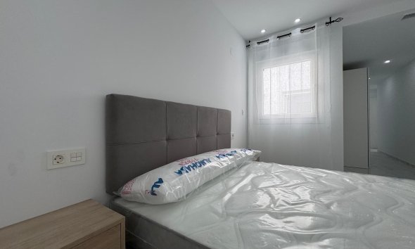 Reventa - Apartment -
Torrevieja